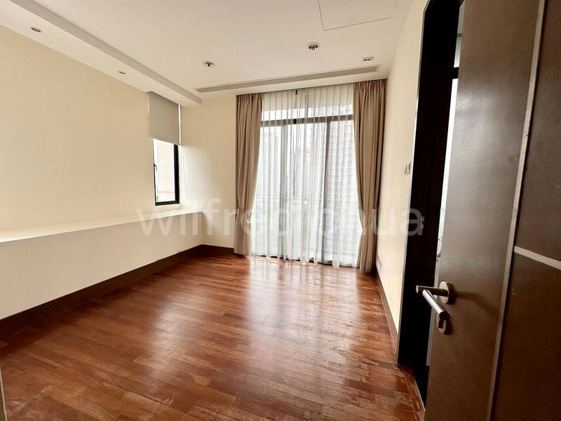 2 Bed Condo for Rent in  The Paterson - Image 6
